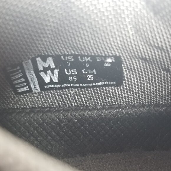 NWOB Nobull Matryx Trail Women's Grey Runner Unisex Sneaker Sz M 7 and W 8.5 - Picture 7 of 8